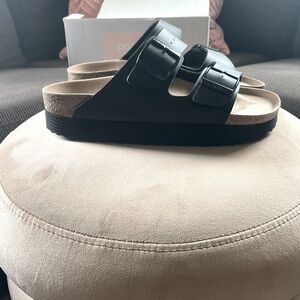 Birkenstock Arizona Flex platform